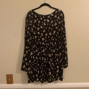 Brandy Melville Daisy Dress
